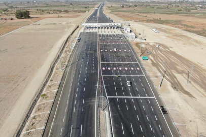  Bakan Uraloğlu: "Aydın-Denizli Otoyolu Ege'nin kalkınma yoludur"