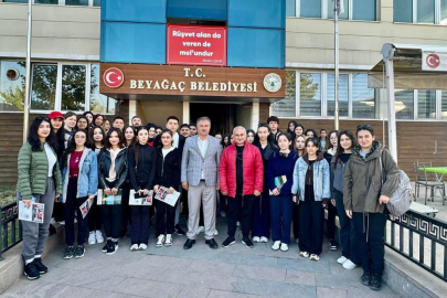  Başkan Pütün üniversite öğrencilerini ağırladı