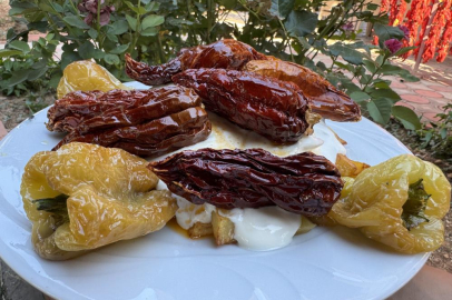 İngiliz ve Alman turistler Kale'nin biber tatarı ve pidesine bayıldı