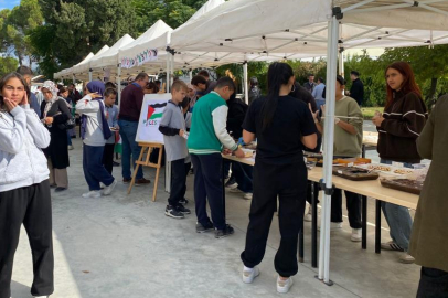 Gazze’ye destek amacıyla panayır düzenlediler