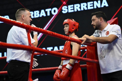  Genç milli boksör Avrupa üçüncüsü oldu