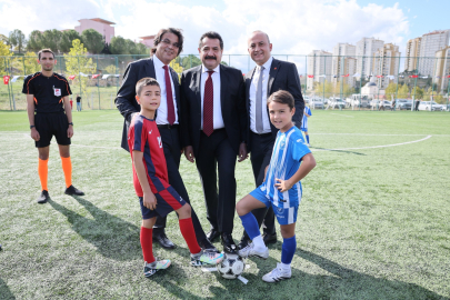 Cumhuriyet Bayramı coşkusuyla düzenlenen futbol turnuvası sona erdi