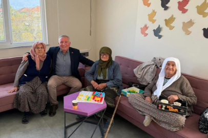 Başkan Kepenek’ten Yaşlı Rehabilitasyon Merkezine anlamlı ziyaret