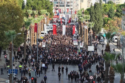Denizli'de saat 09.05'i gösterdiğinde hayat durdu