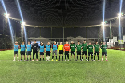 Nikferliler halı saha turnuvasında ter döktü