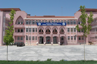 Honaz’da Üniversite İçin Ayrılan 500 Dönümlük Arsa Milli Emlak’a Devredildi