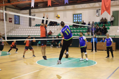  Çameli Kurumlar-Mahaller Voleybol Turnuvası büyük heyecanla devam ediyor