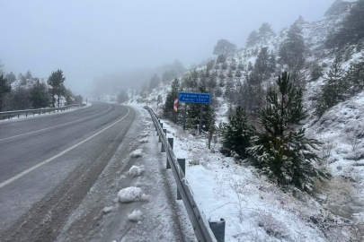 Çameli’de yüksek kesimlerde kar yağışı etkili oldu