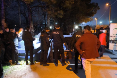 Çarşı ve Mahalle Bekçisi otomobilinde silahla vurulmuş halde bulundu