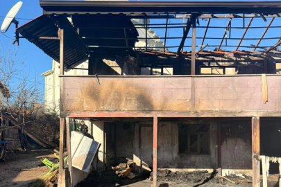 Baharlar Mahallesi’nde çıkan ev yangınında 81 yaşındaki kadın hayatını kaybetti