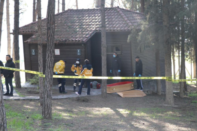 Yaşlı adam parkın lavabosunda ölü olarak bulundu