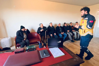 Kale’de Mahallelere Acil Sağlık ve İlk Yardım Eğitimi