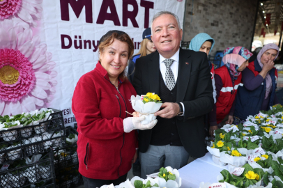 Honaz’da Kadınlara 8 Mart Hediyesi