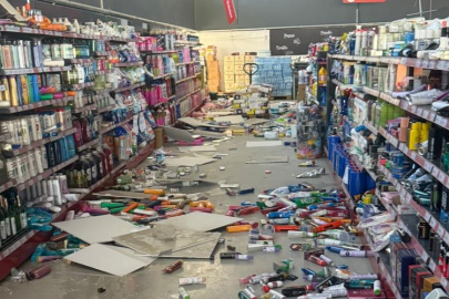 Buldan’da 5.1'lik depremin ardından bazı işletmelerde hasar meydana geldi