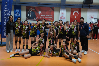 Çardak’ta voleybol turnuvası heyecanı