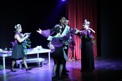 Merkezefendi’de Kısa Oyunlar Festivali sanat dolu anlara sahne oldu