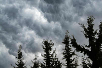 Denizli için kuvvetli rüzgar ve fırtına uyarısı