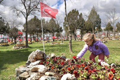 Denizli'de milli mücadele kahramanlarına asırlık vefa