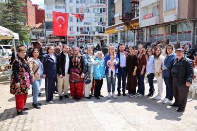 Şehitler için tek yürek