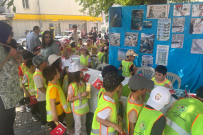 Miniklerden Çevreye Büyük Mesaj