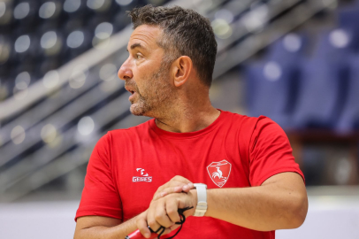 Denizli Büyükşehir Belediyespor Kadın Voleybol Takımı yeni sezon hazırlıklarına başladı