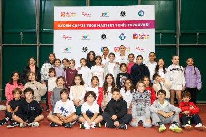 Milli Tenisçi Çağla Büyükakçay Aydem Cup’a Özel Gösteri Maçıyla Renk Kattı