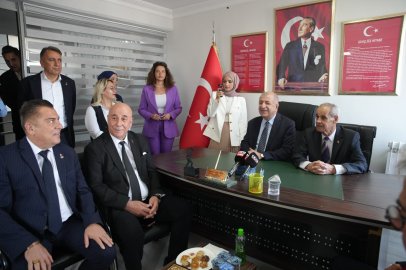 Ümit Özdağ’dan Ege Demokratlar Federasyonu’na Ziyaret